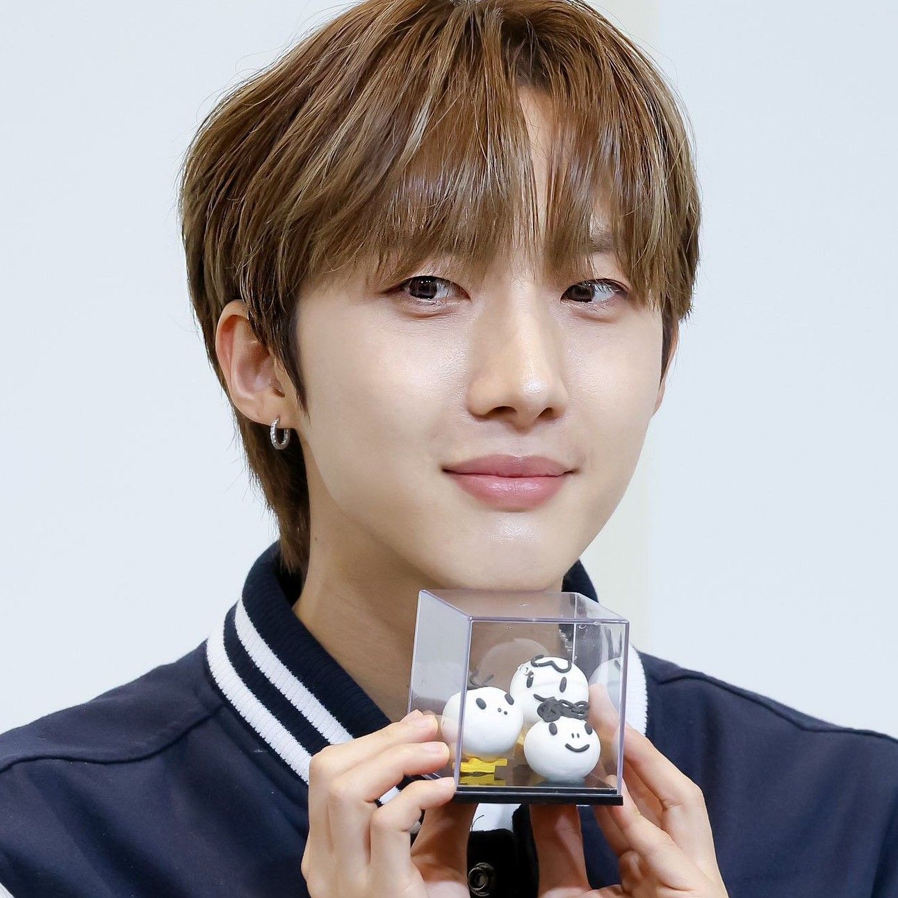 Behind-the-scenes cut of Hui (PENTAGON)