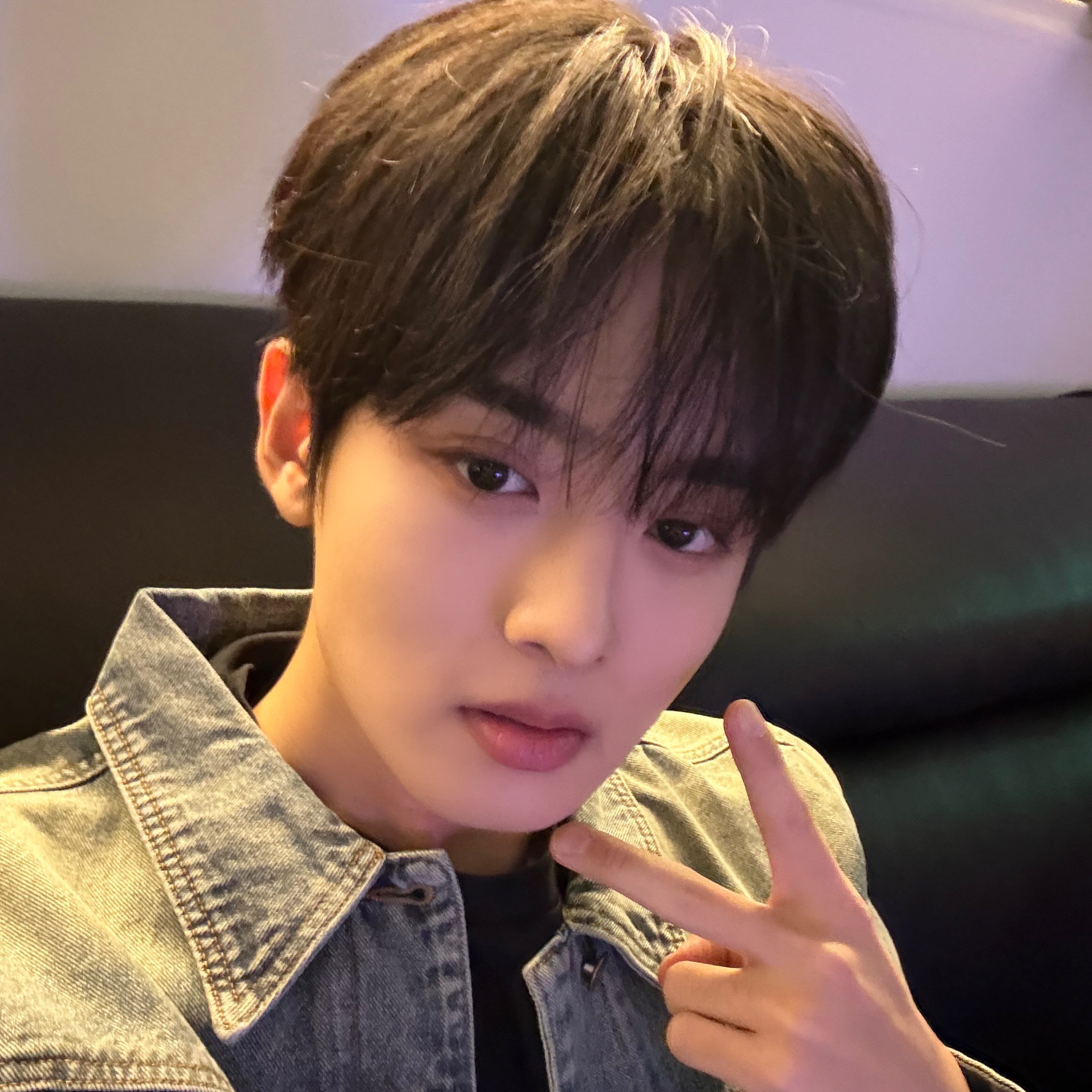 Recent activity shot of Woono (YOUNITE)