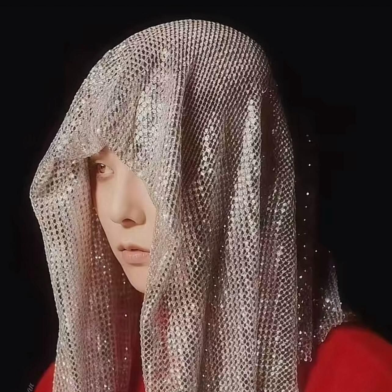 A moment captured by G-DRAGON (BIGBANG)'s fan