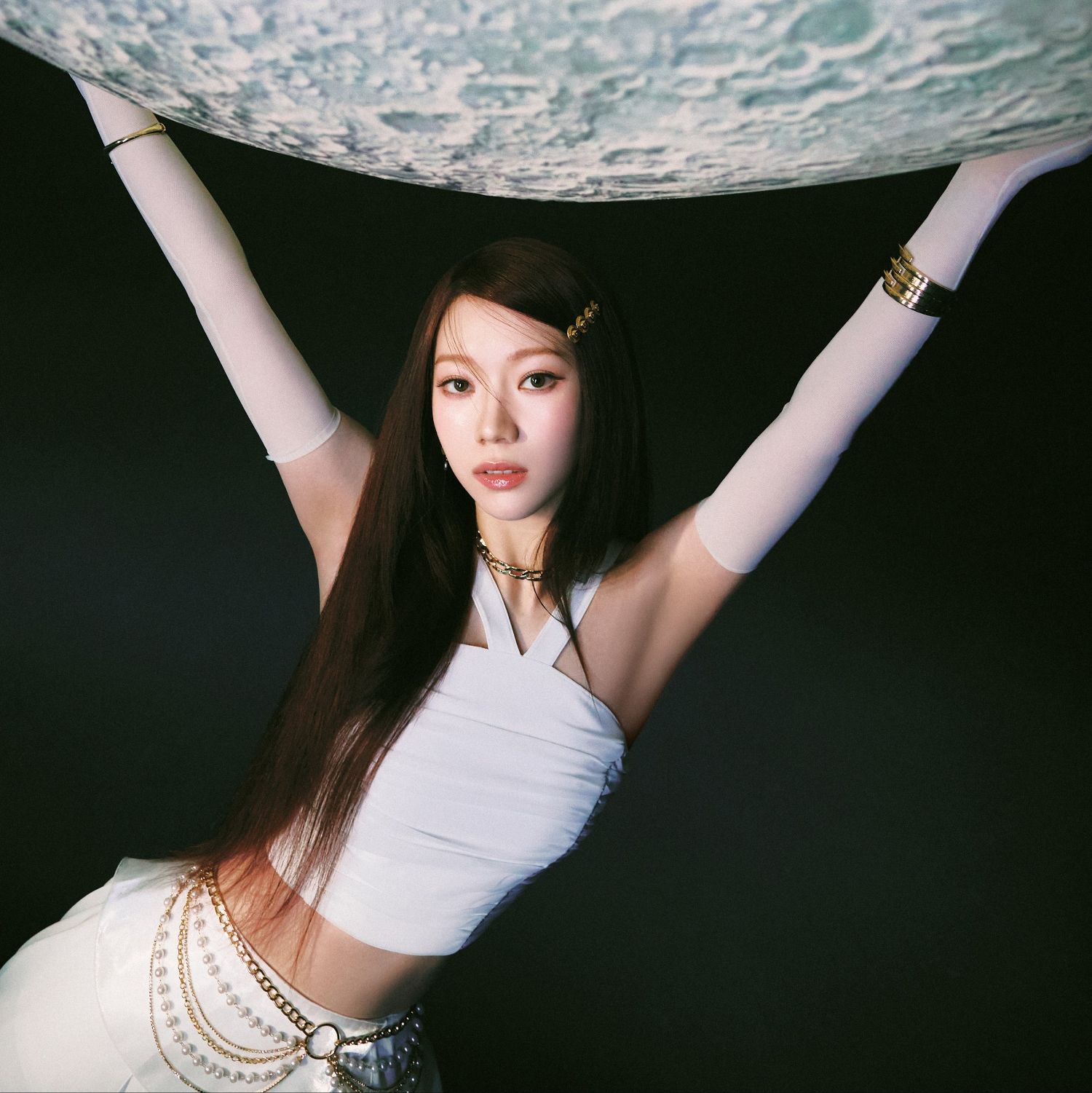 Recent activity shot of Sakaguchi Rino (IS:SUE)