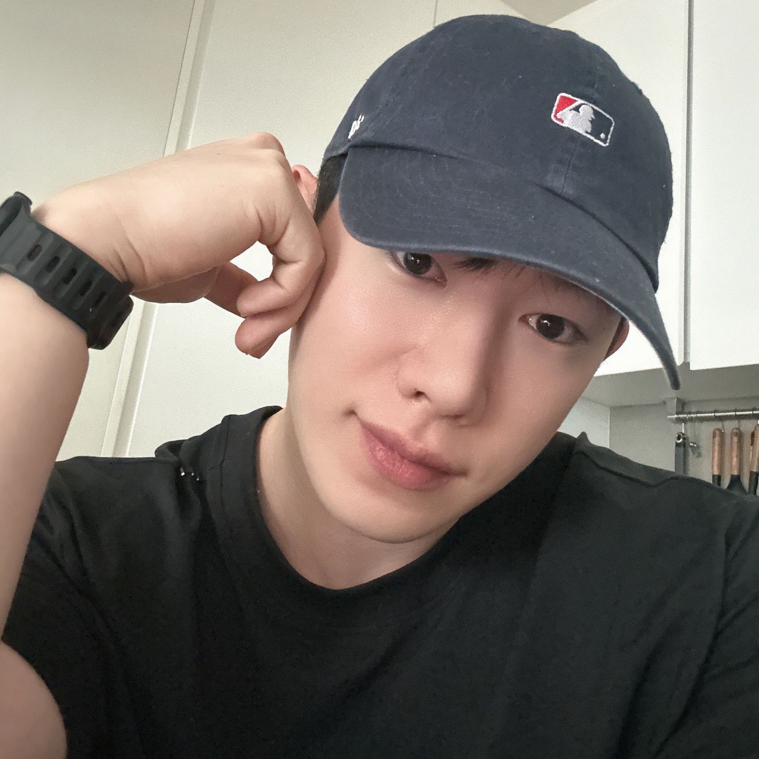 A moment captured by Wonho's fan