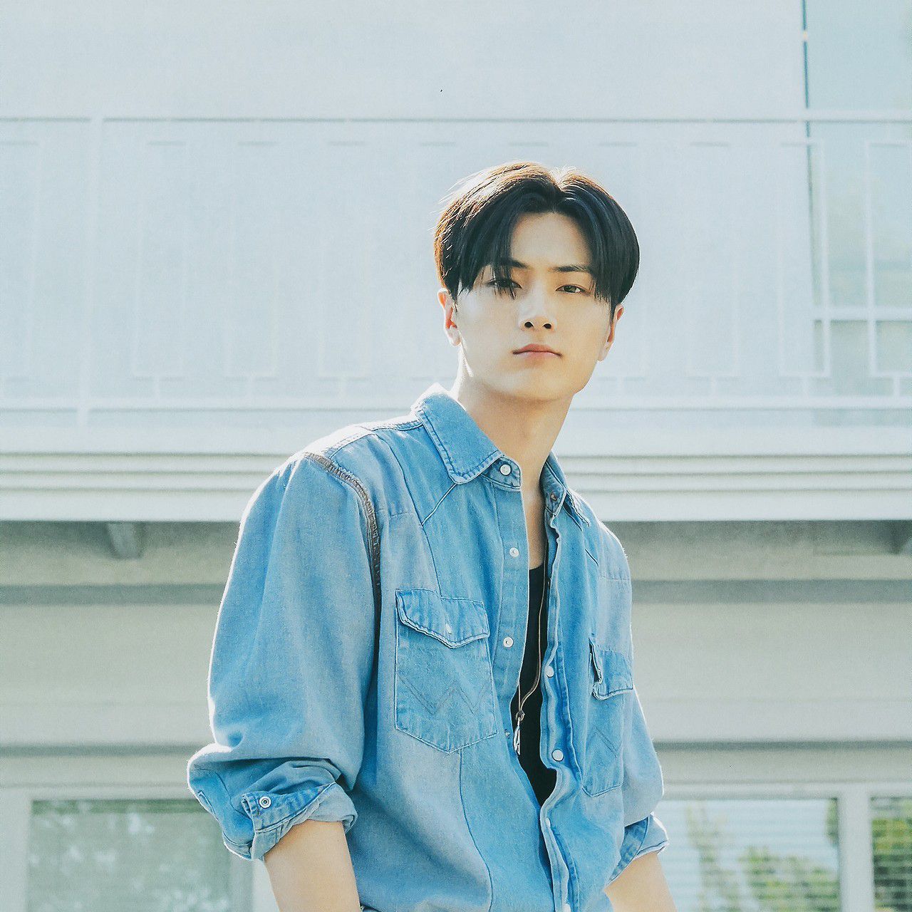 Foto terbaru Jay (ENHYPEN)