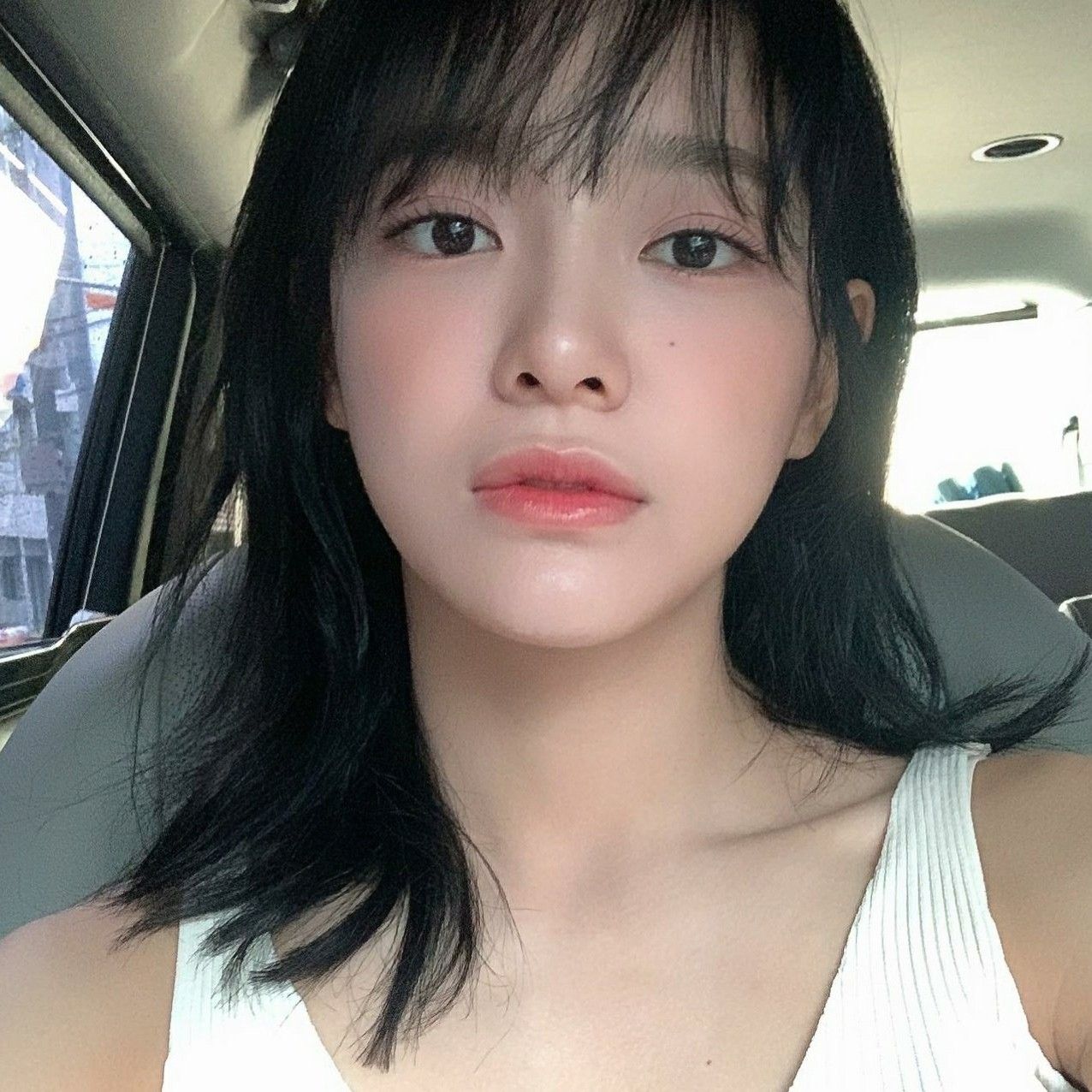 Behind-the-scenes cut of Sejeong