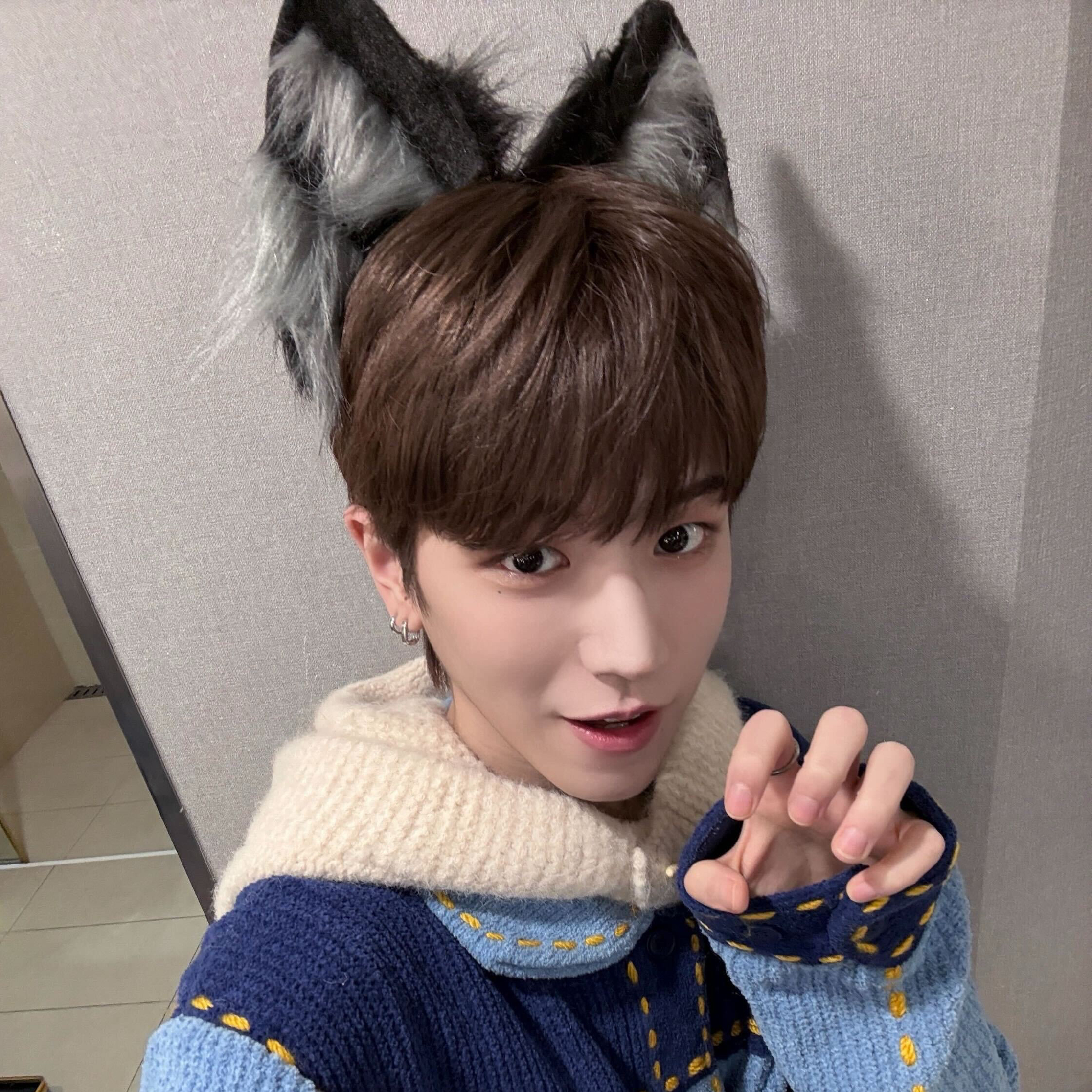 Recent activity shot of Riwoo (BOYNEXTDOOR)