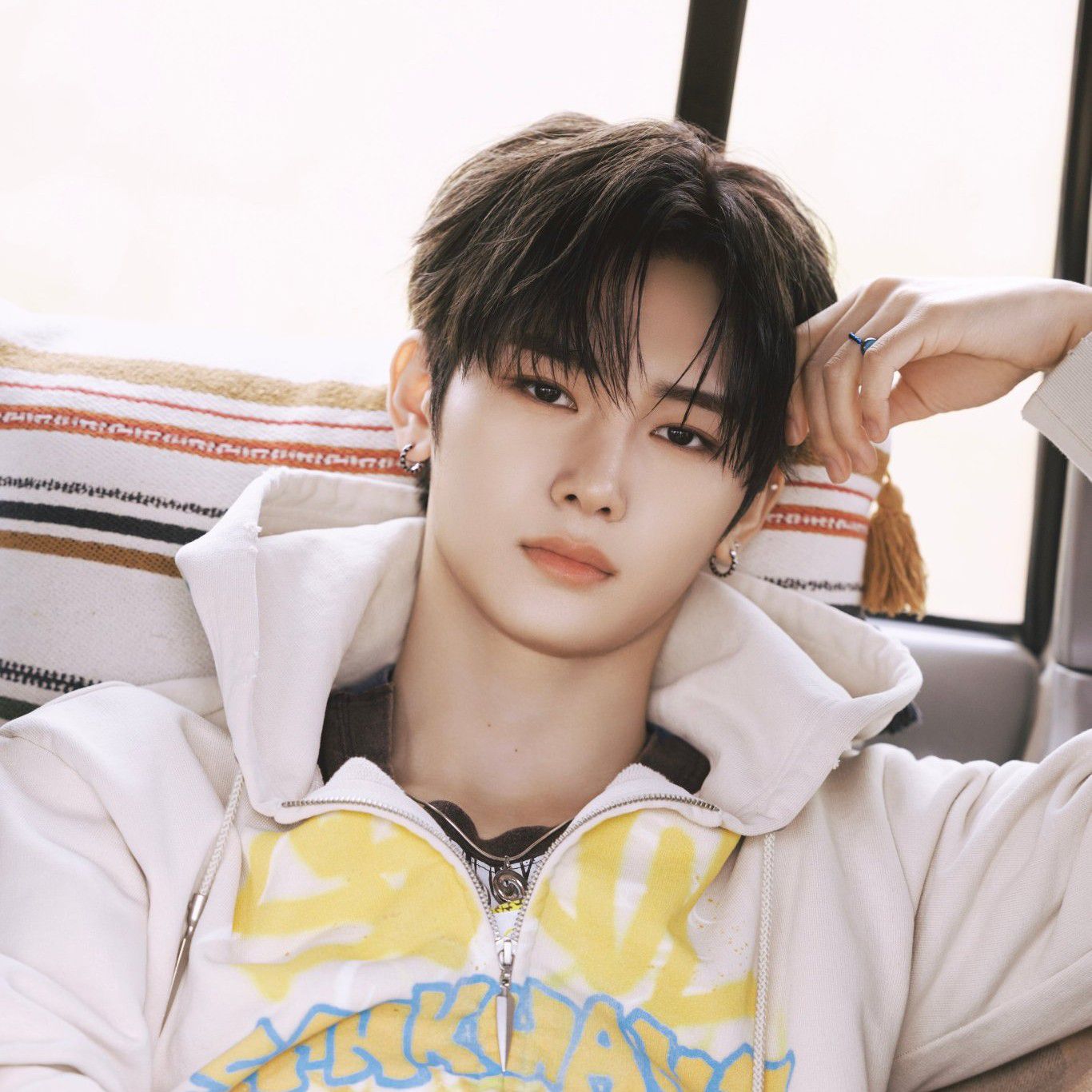 Behind-the-scenes cut of Zhou Anxin (ALPHA DRIVE ONE)