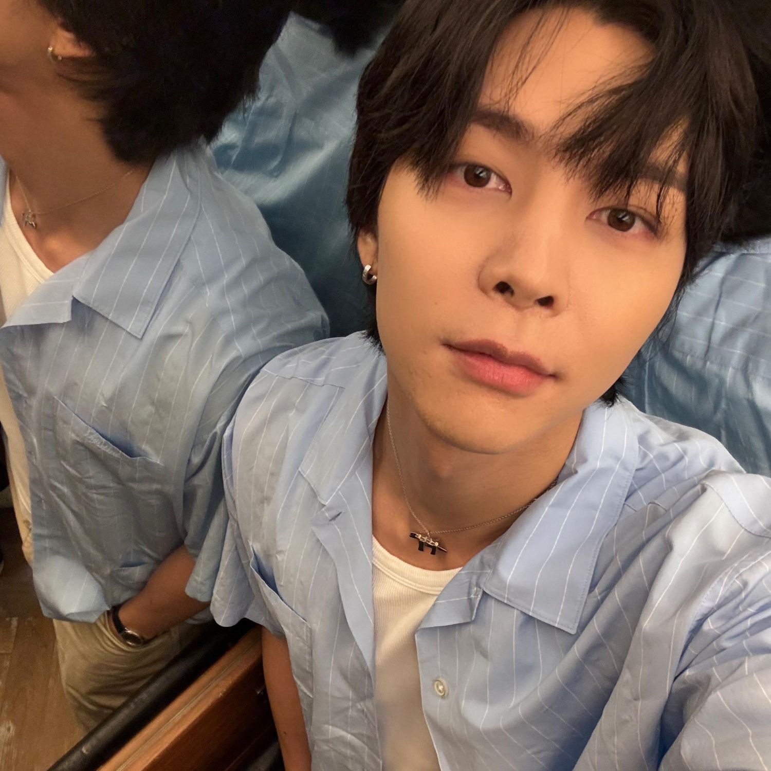 Behind-the-scenes cut of Johnny (NCT 127)