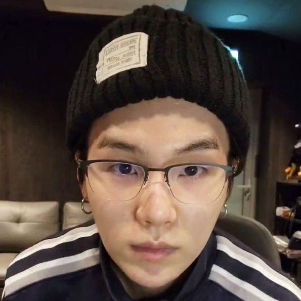 슈가 (방탄소년단)의 비하인드 컷