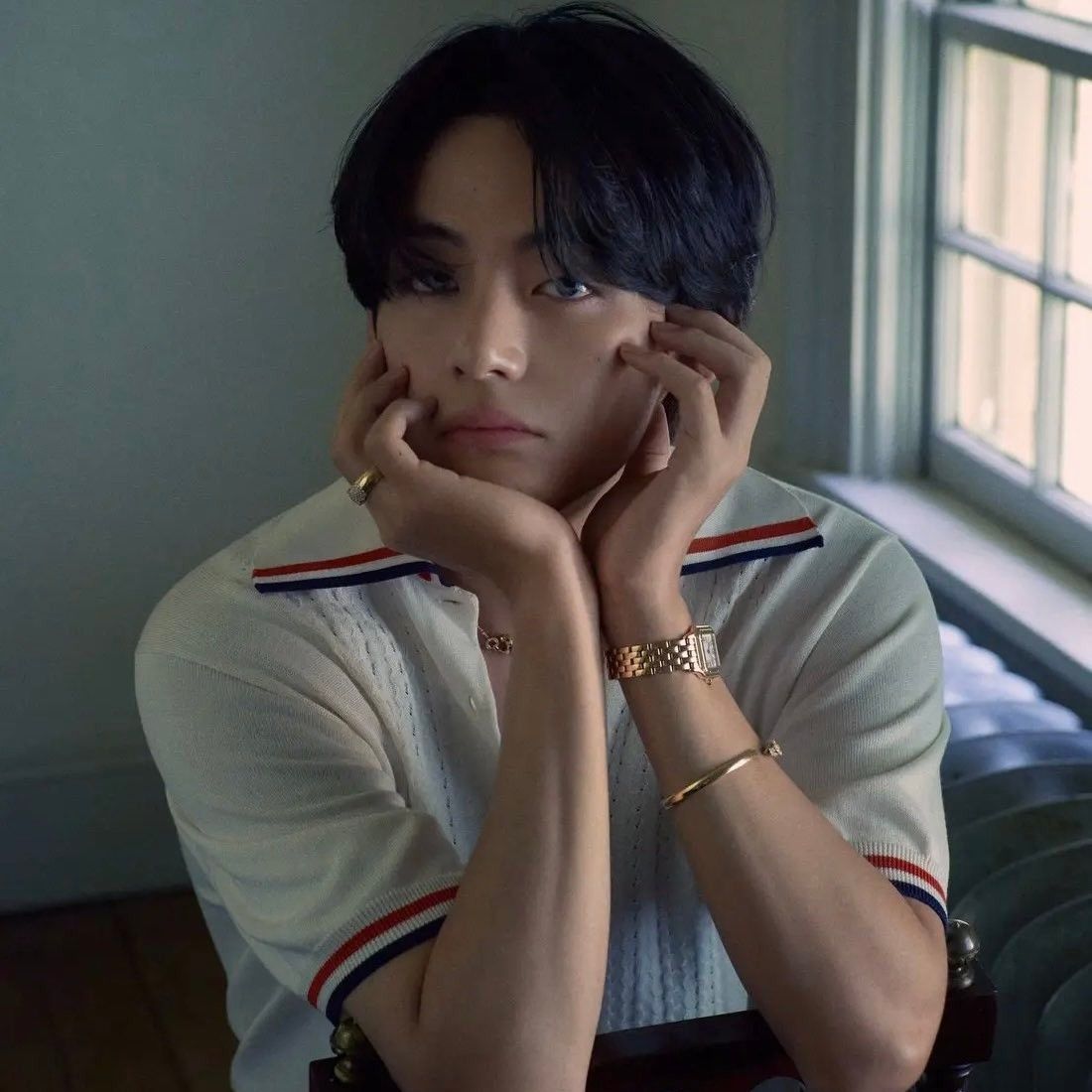 A moment captured by V (BTS)'s fan