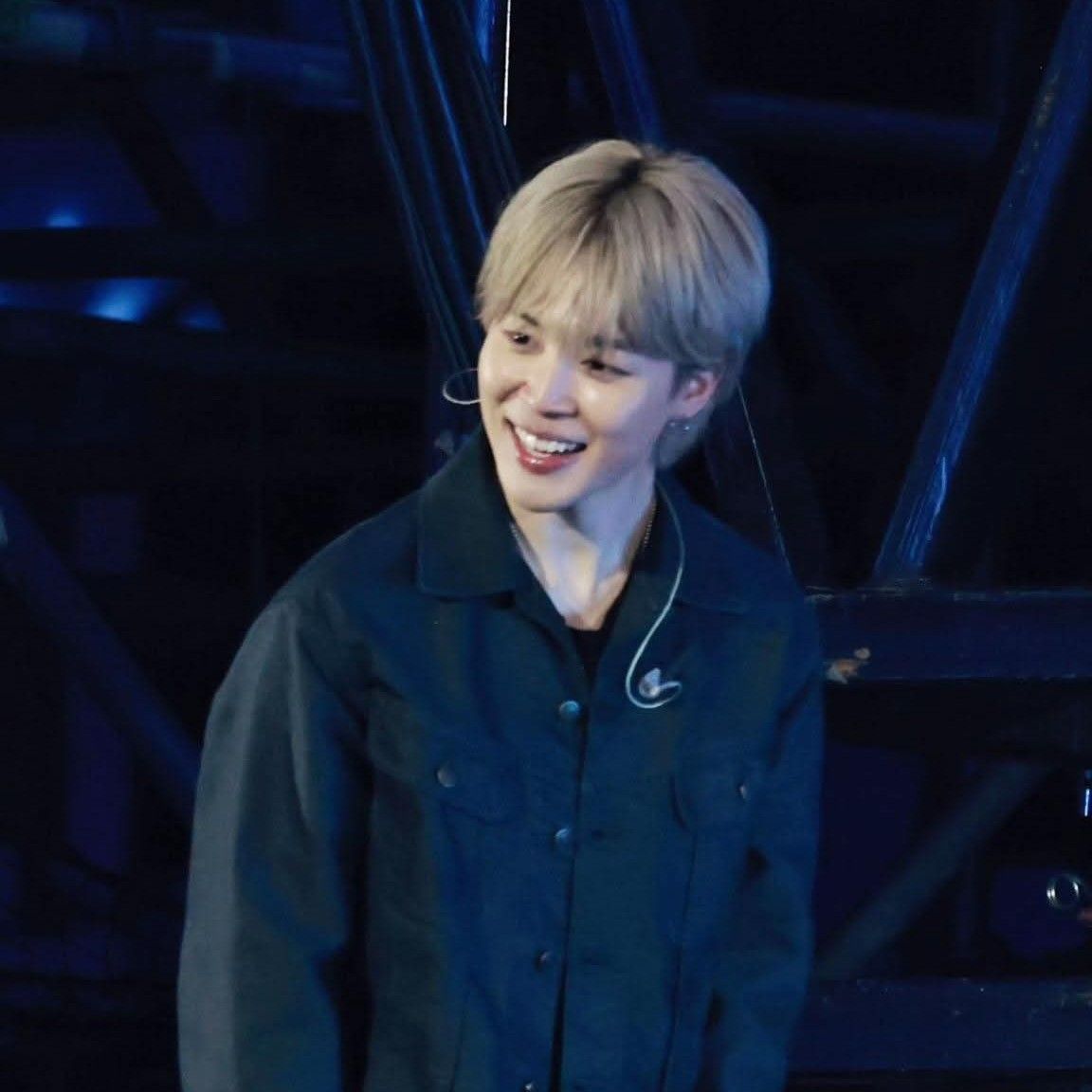 Momen yang diabadikan oleh penggemar Jimin (BTS)