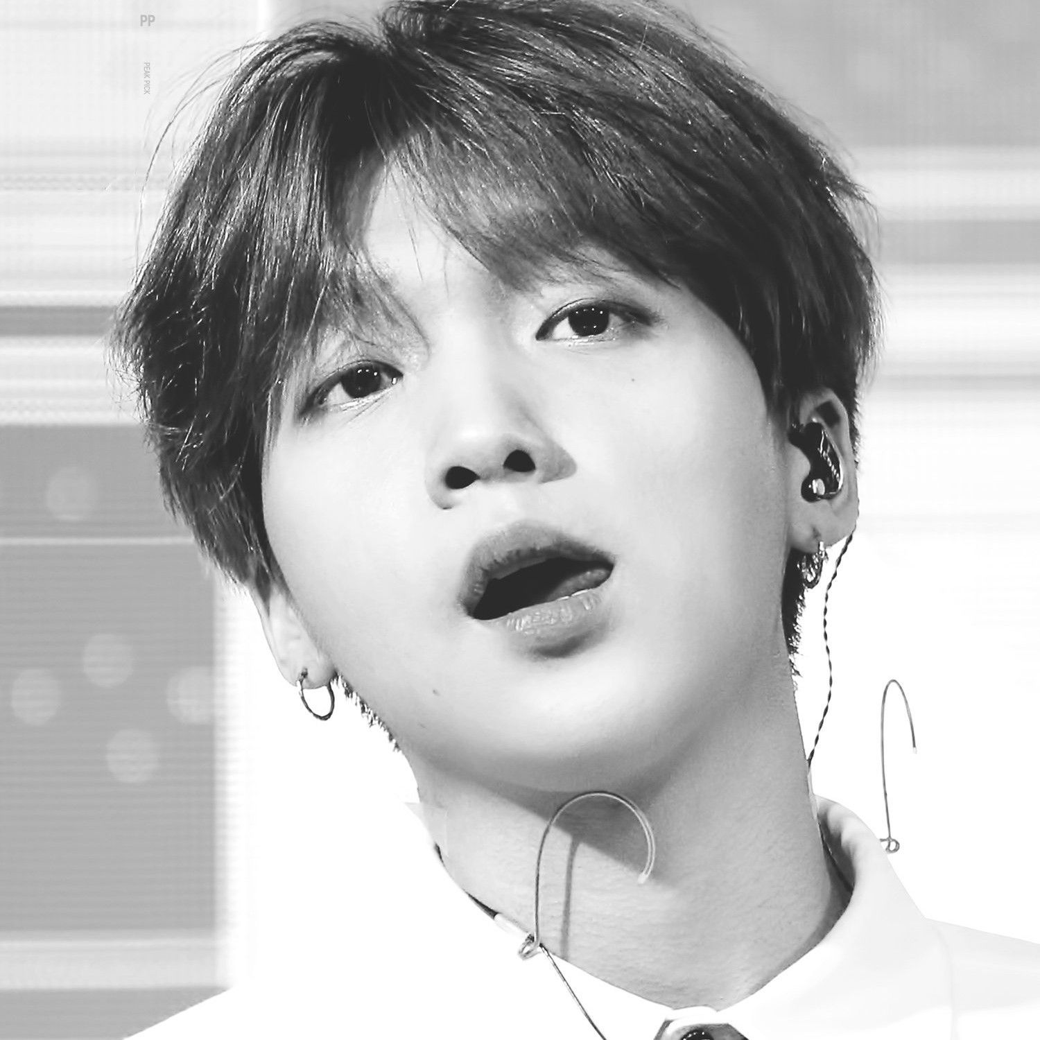 Recent activity shot of Jeong Sewoon