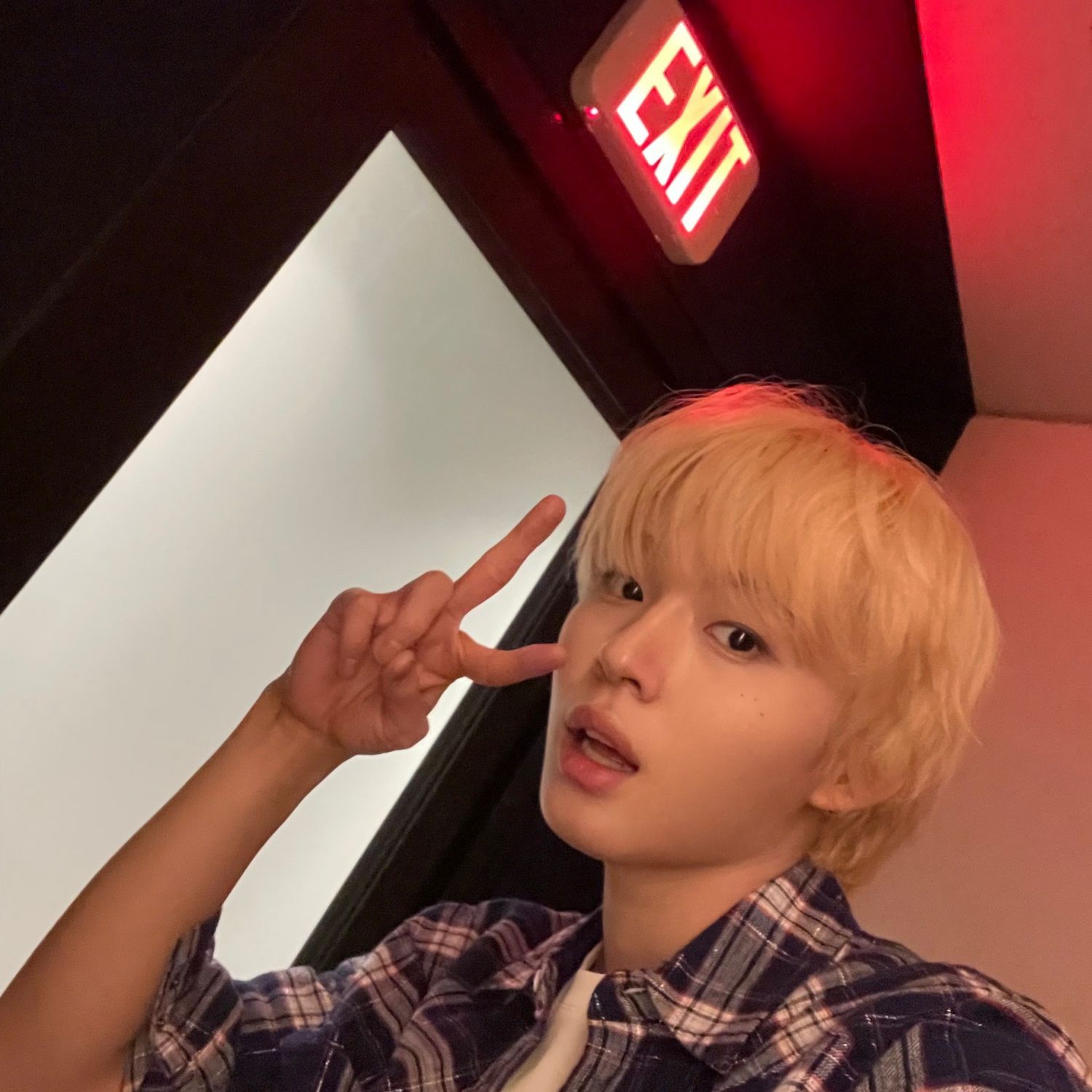 A moment captured by Keiju (KickFlip)'s fan