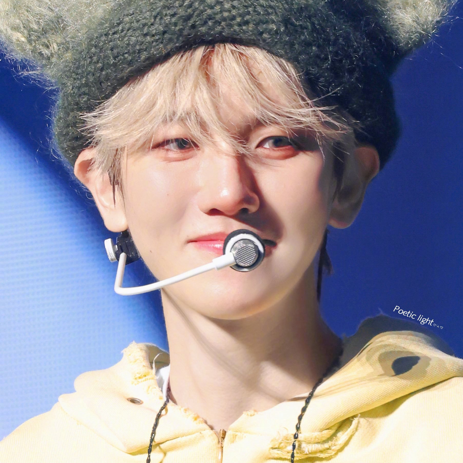백현 (EXO) 최근 활동샷