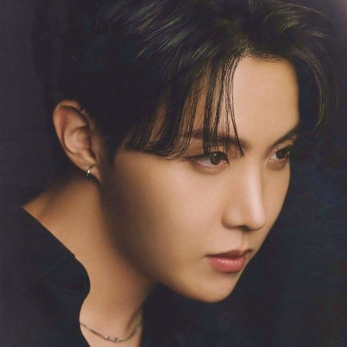 Behind-the-scenes cut of j-hope (BTS)