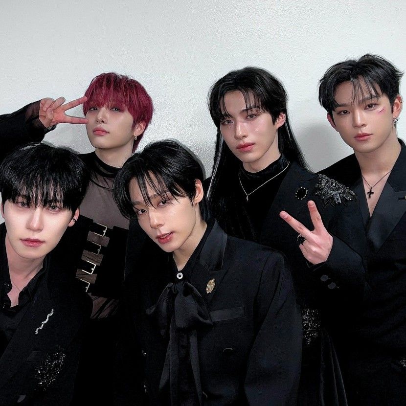 Latest photo of ONEUS