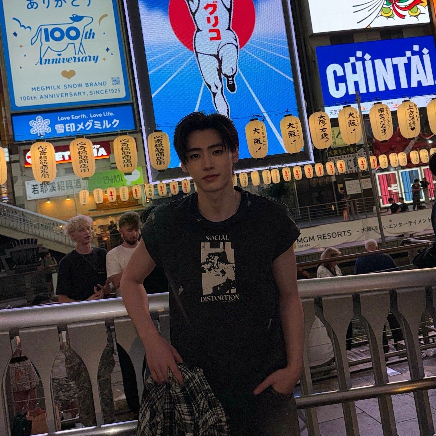 A moment captured by Sunghoon (ENHYPEN)'s fan