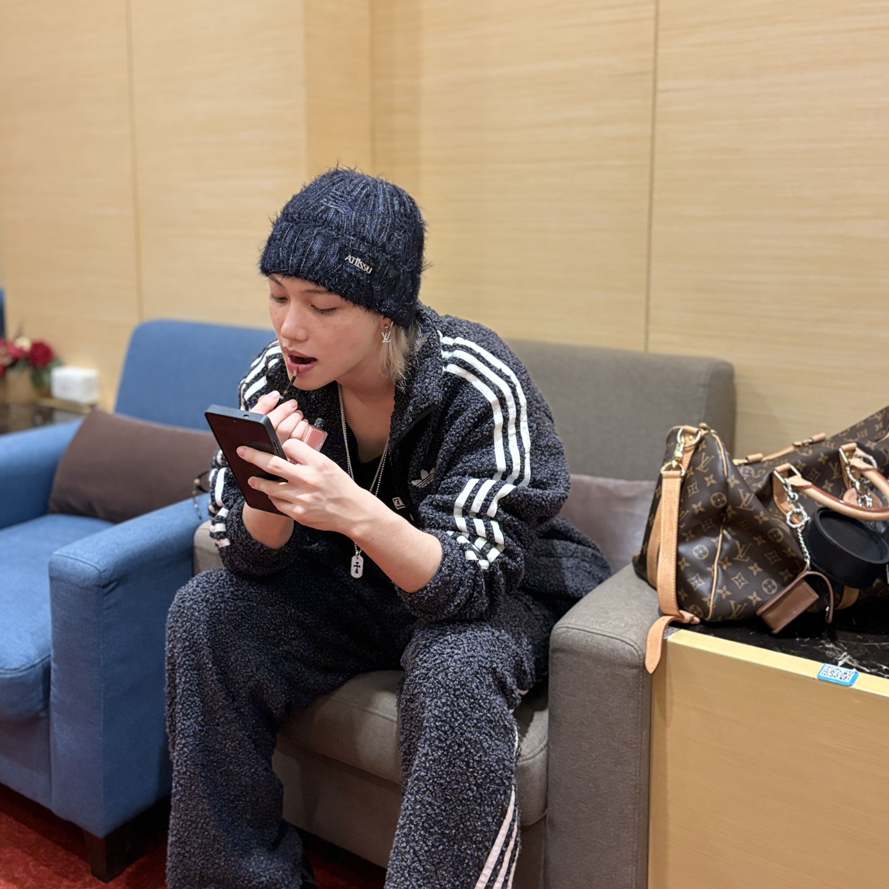 Latest photo of Felix (Stray Kids)