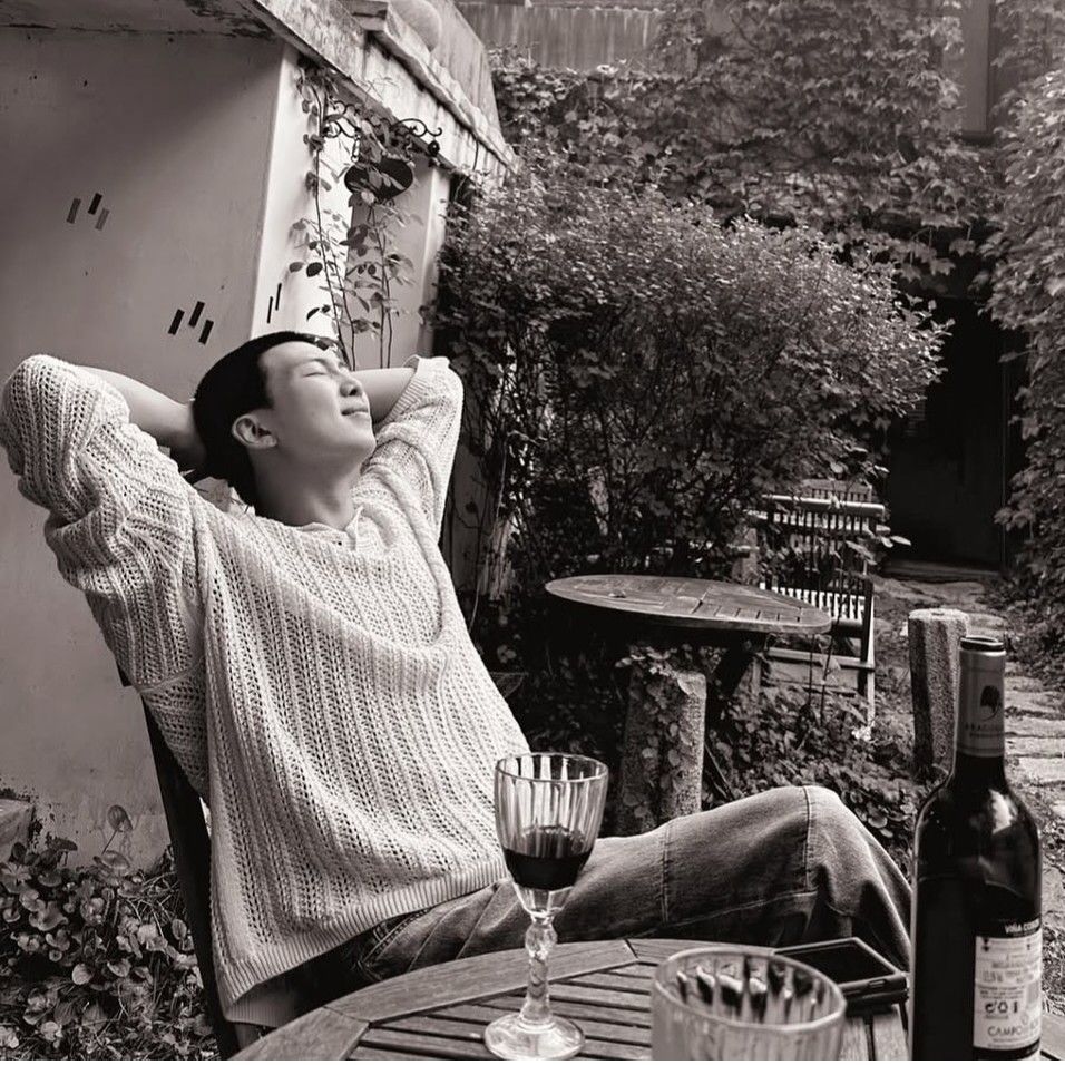 Behind-the-scenes cut of RM (BTS)