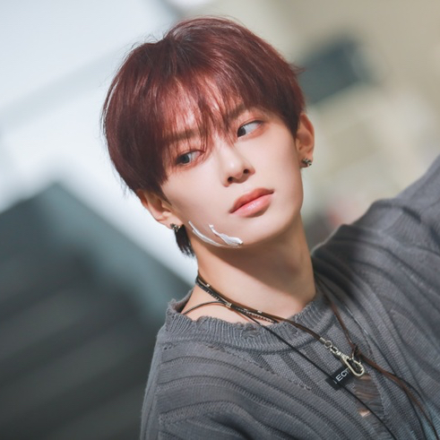 A moment captured by Kangmin (VERIVERY)'s fan