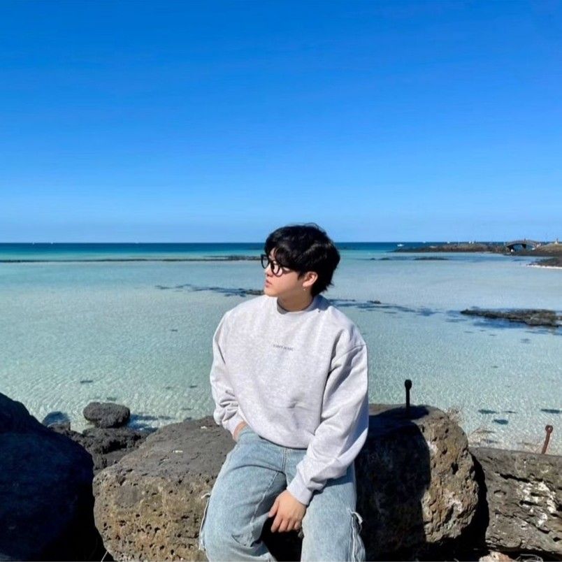 A moment captured by Changbin (Stray Kids)'s fan