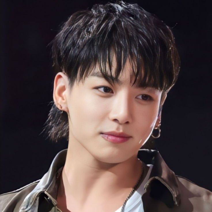 Foto aktivitas terbaru Jungkook (BTS)