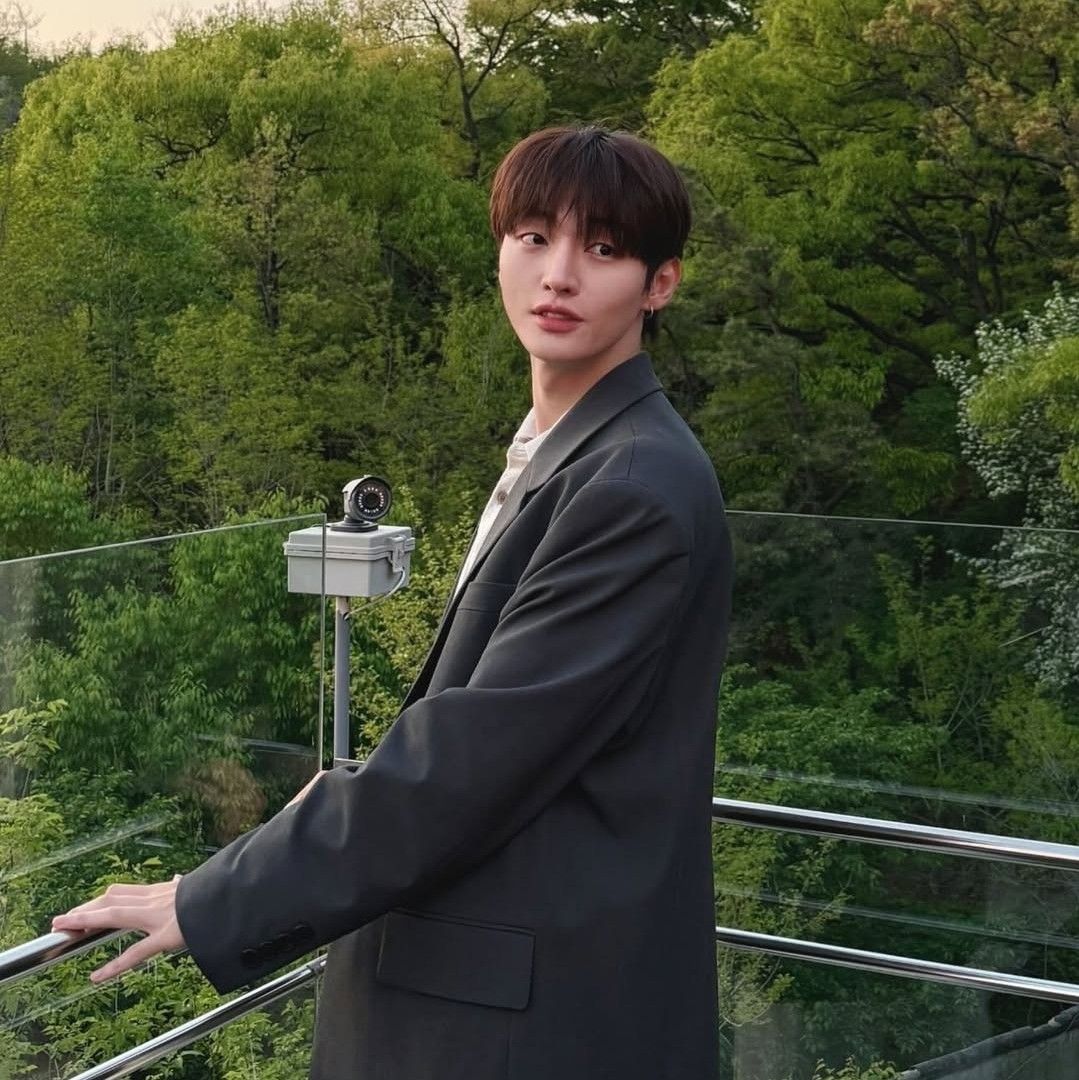 윤지성의 최신 사진