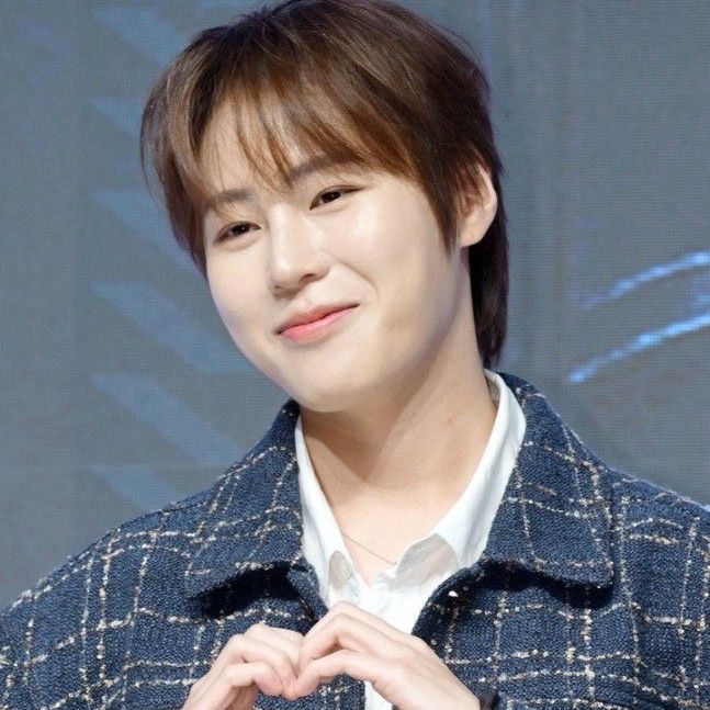 하성운의 비하인드 컷