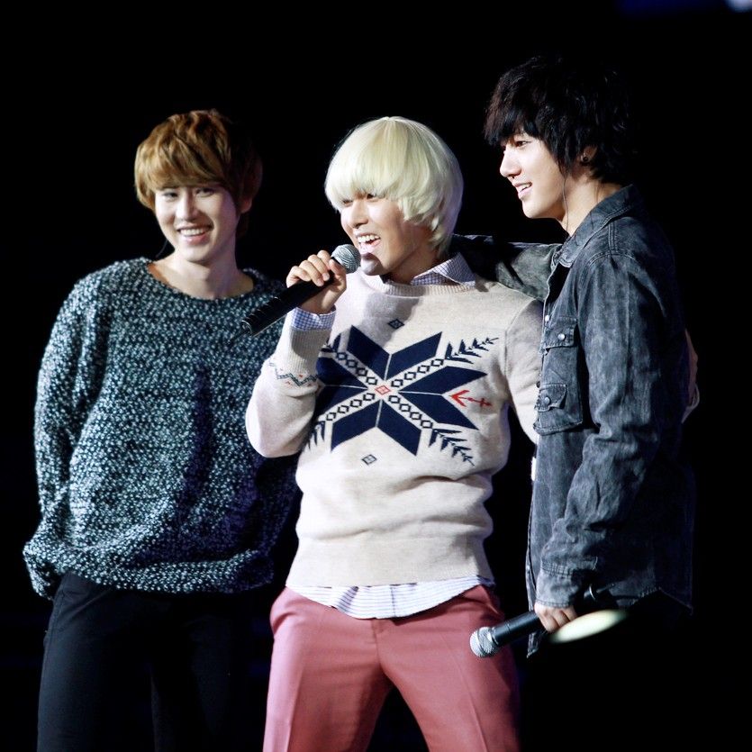 Latest photo of Super Junior