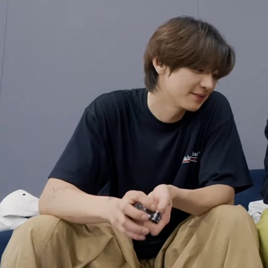 Latest photo of Chanyeol (EXO)