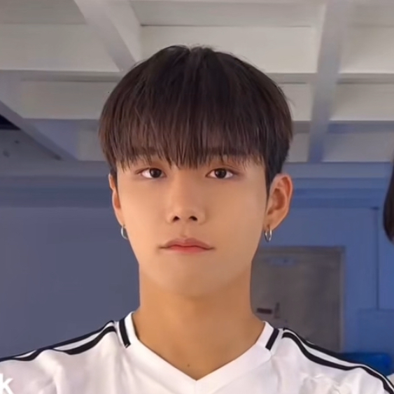 Latest photo of Seunghun (B.D.U)