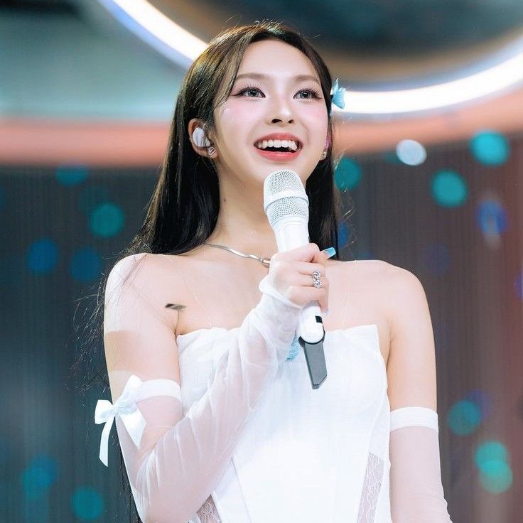 치키타 (BABYMONSTER)의 최신 사진