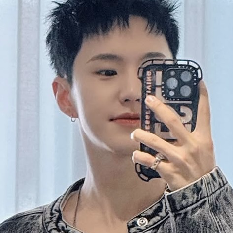 Foto aktivitas terbaru SEVENTEEN