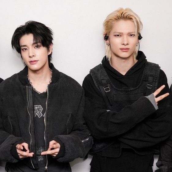 NI-KI (ENHYPEN)的最新照片