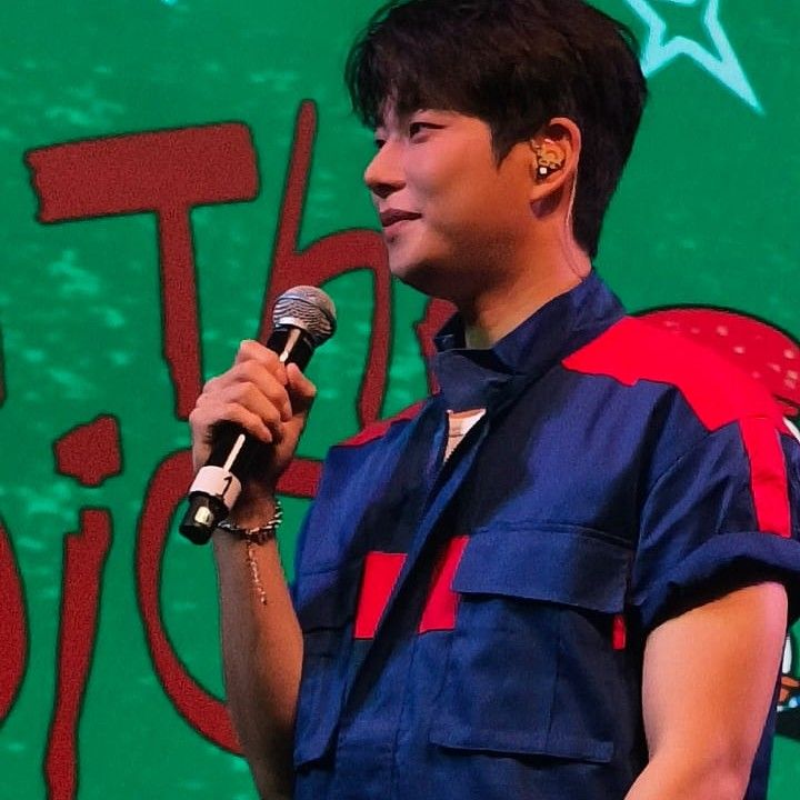 Latest photo of MJ (ASTRO)