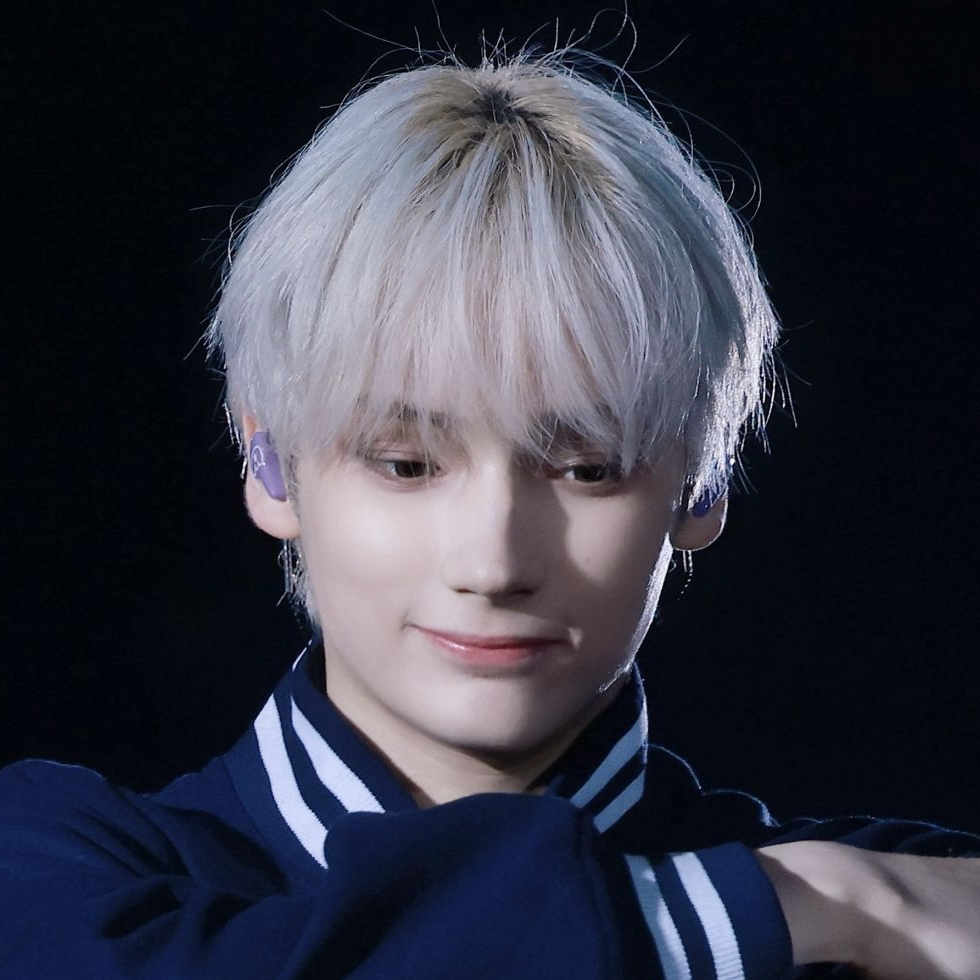 Latest photo of HueningKai (TOMORROW X TOGETHER)