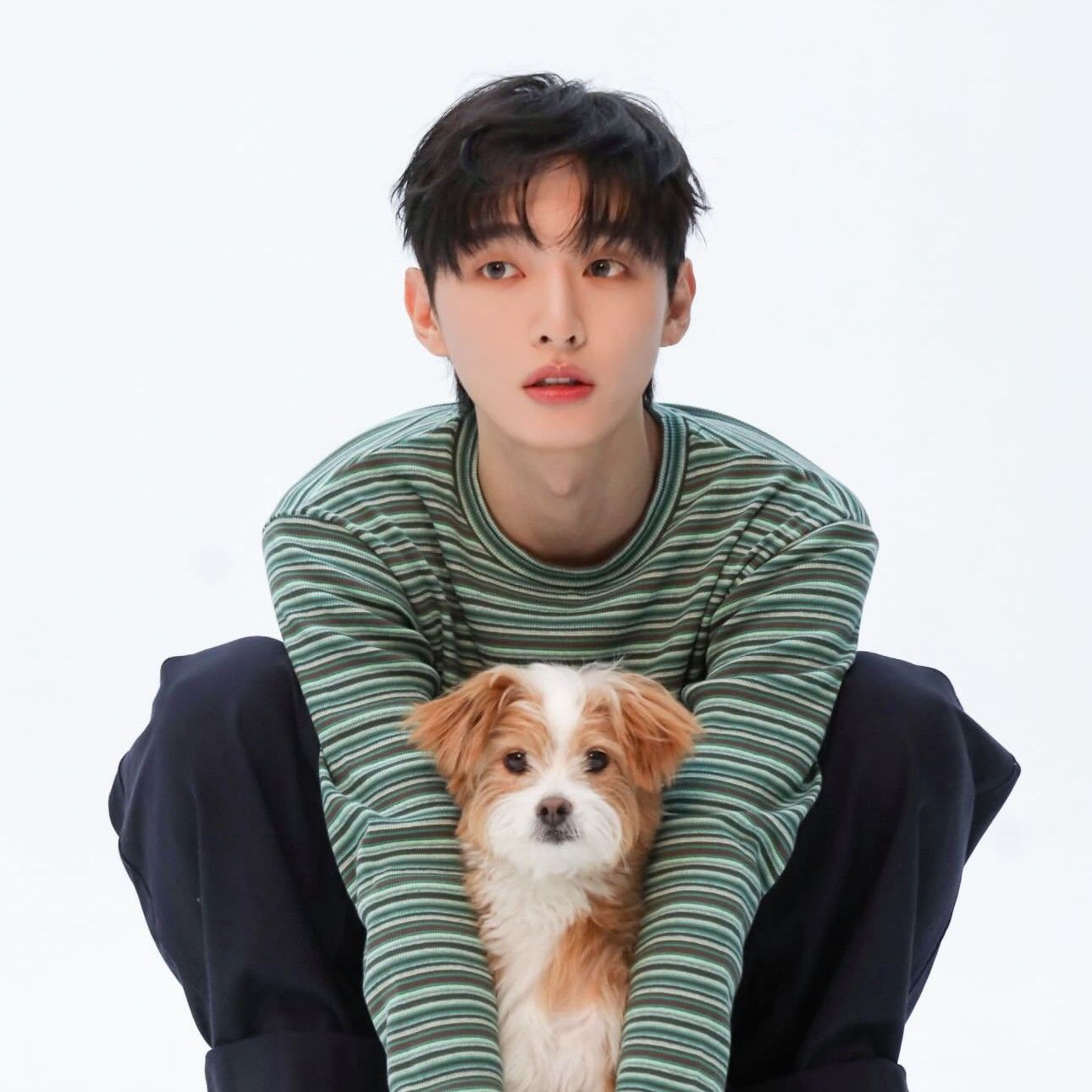 Recent activity shot of Yoon Jisung