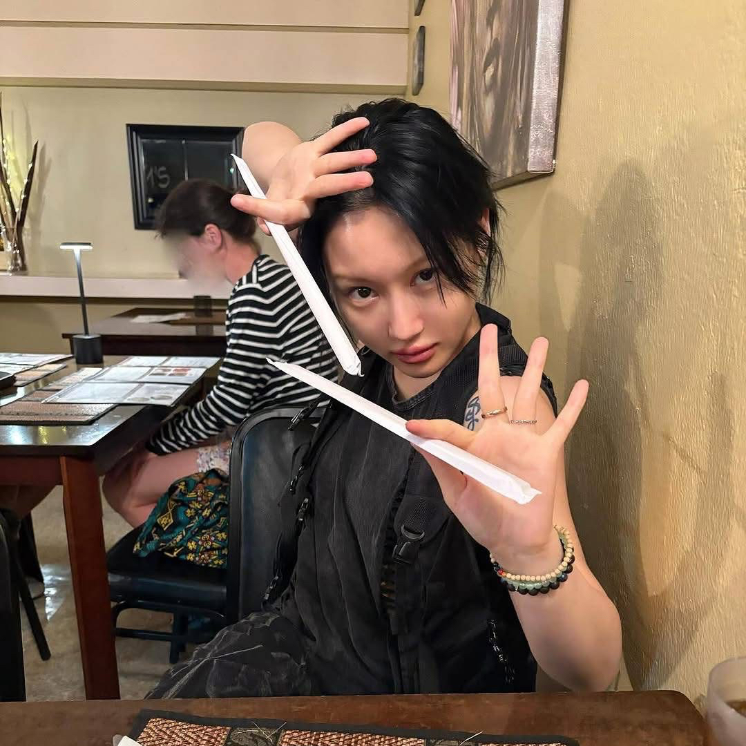 A moment captured by DREAMCATCHER's fan