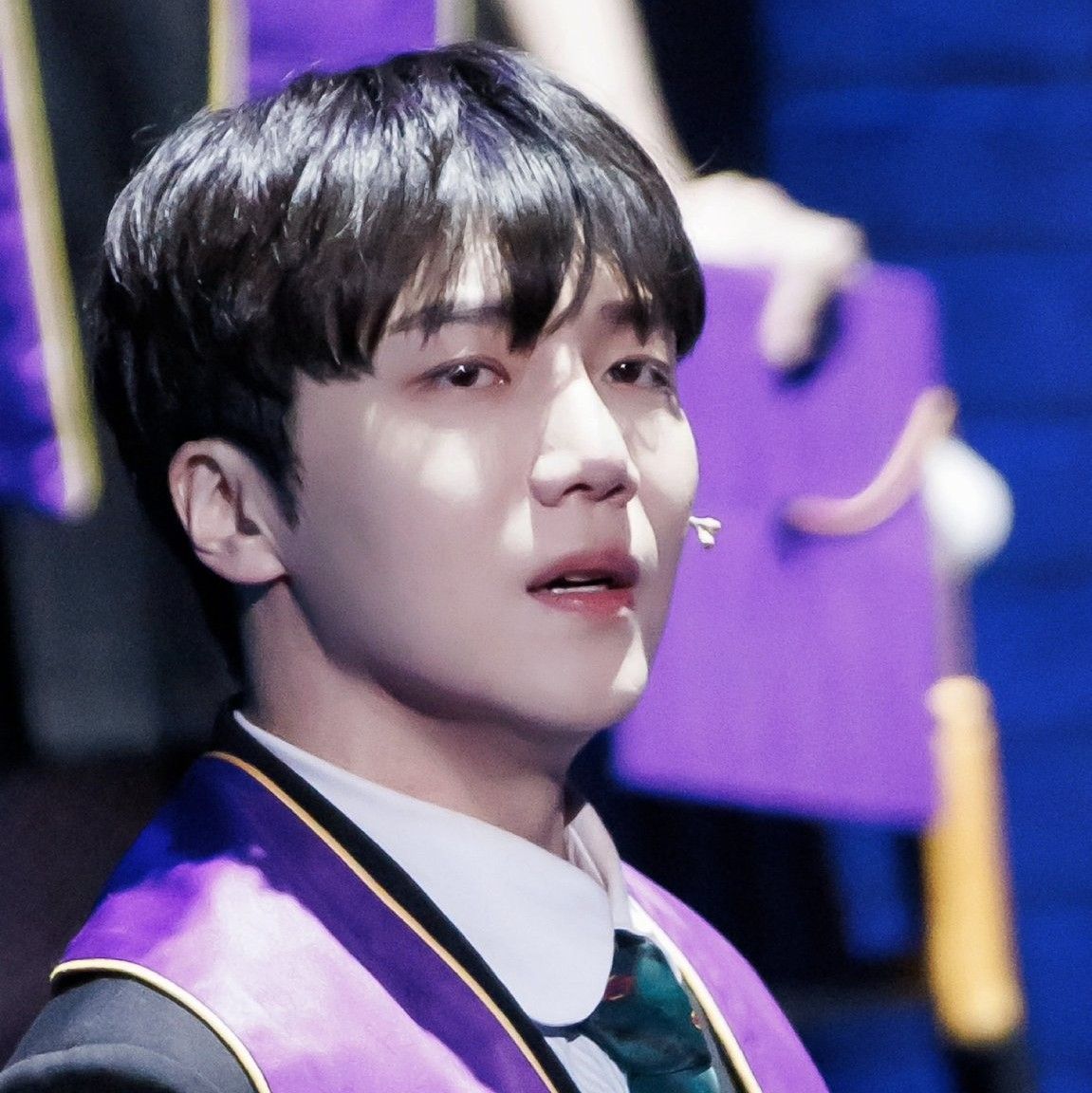 A moment captured by Jinho (PENTAGON)'s fan