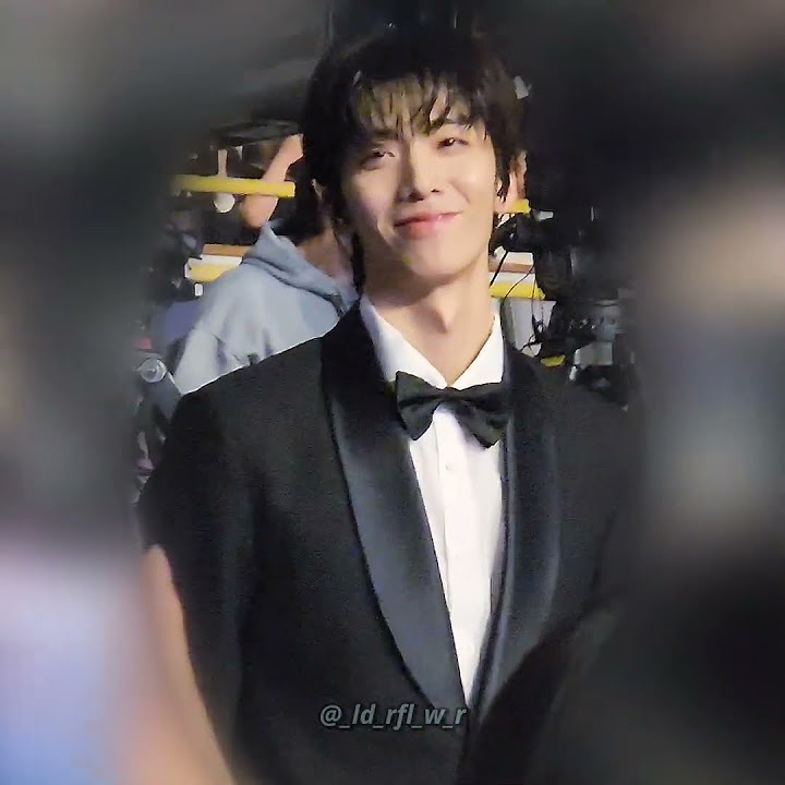 Behind-the-scenes cut of Hwiyoung (SF9)