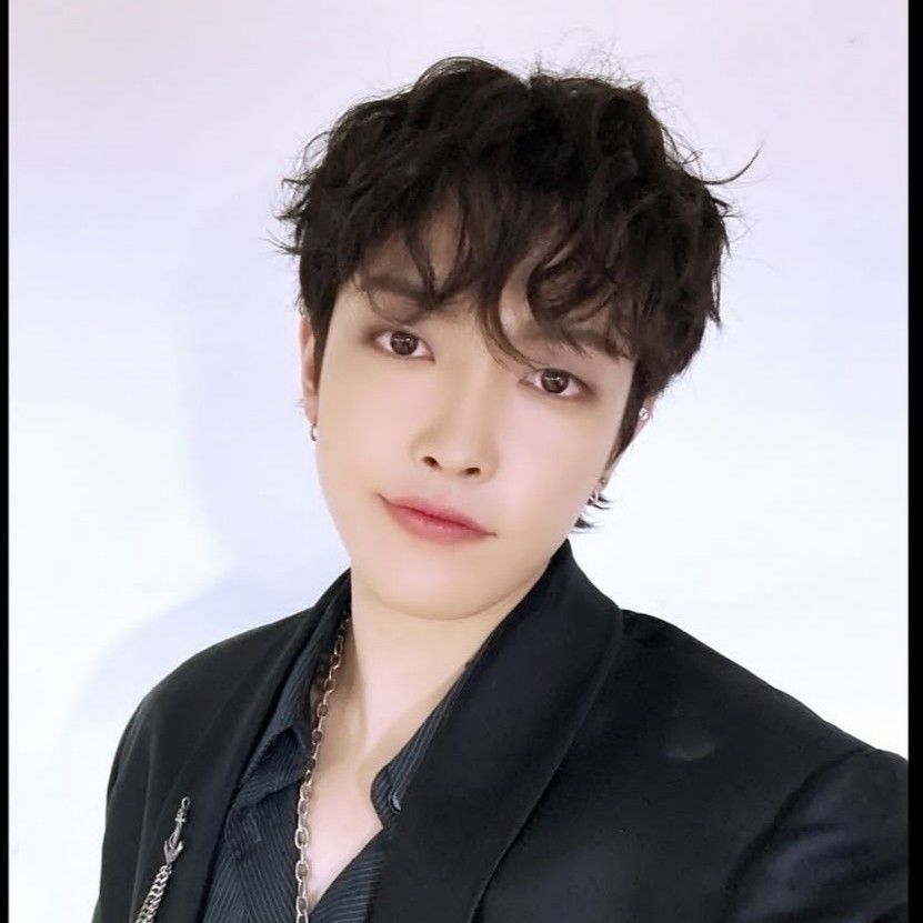 Latest photo of Hongjoong (ATEEZ)