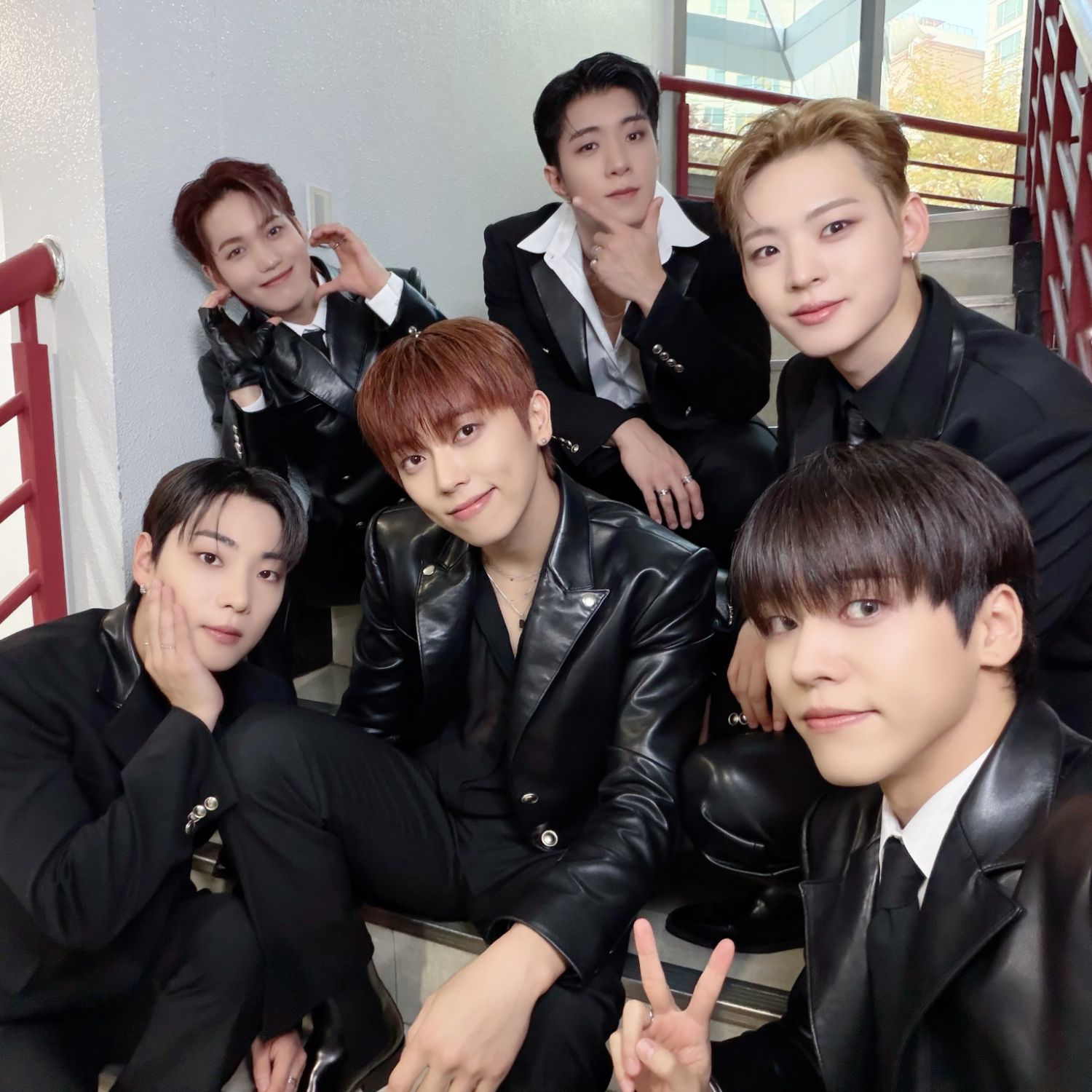 온앤오프 최근 활동샷