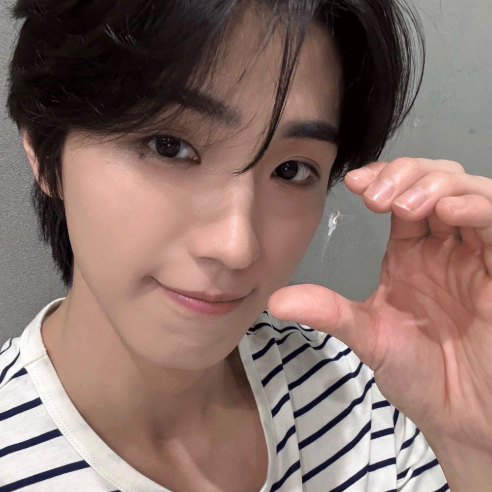 A moment captured by Yonghee (CIX)'s fan