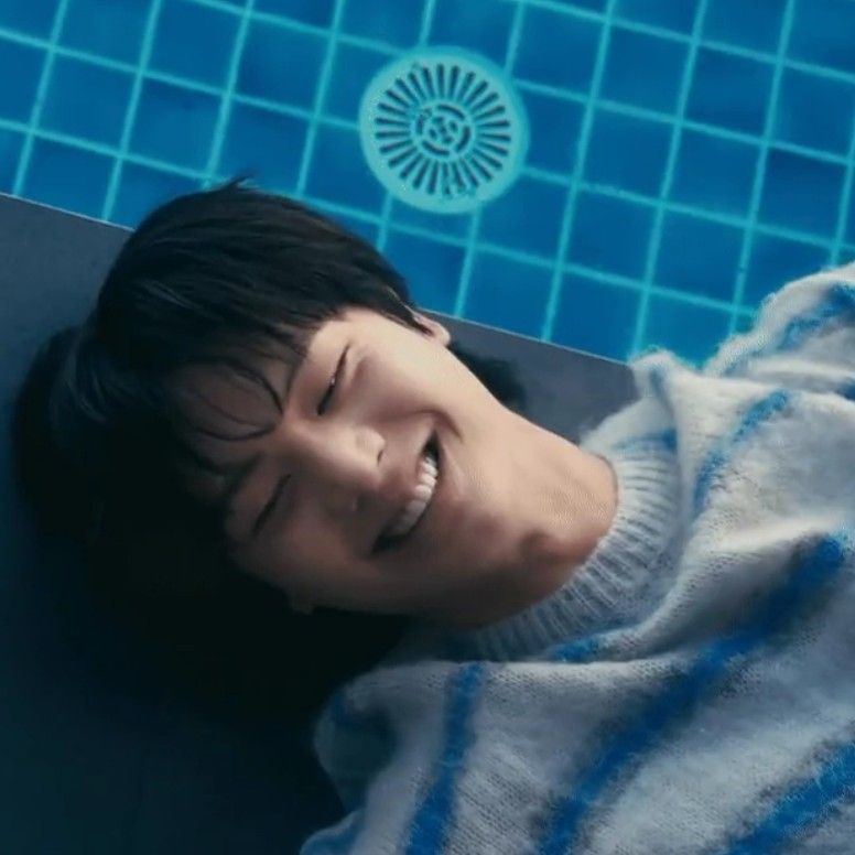 육성재 (비투비) 최근 활동샷