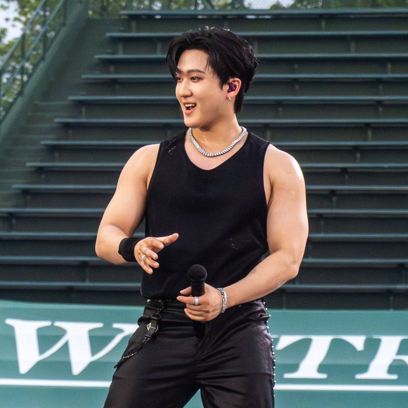 Behind-the-scenes cut of Changbin (Stray Kids)