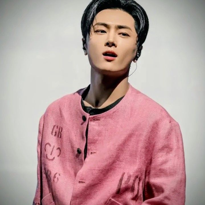 Latest photo of Jay (ENHYPEN)