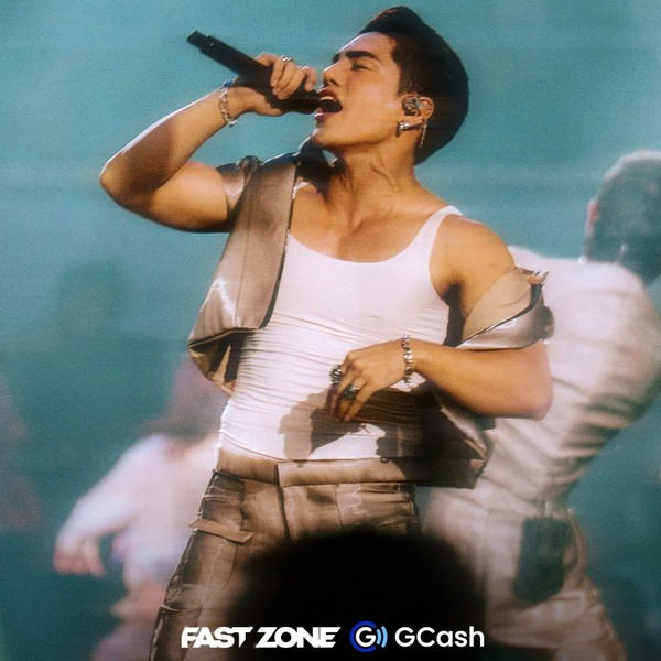 Signature photo of Stell (SB19) capturing their charm