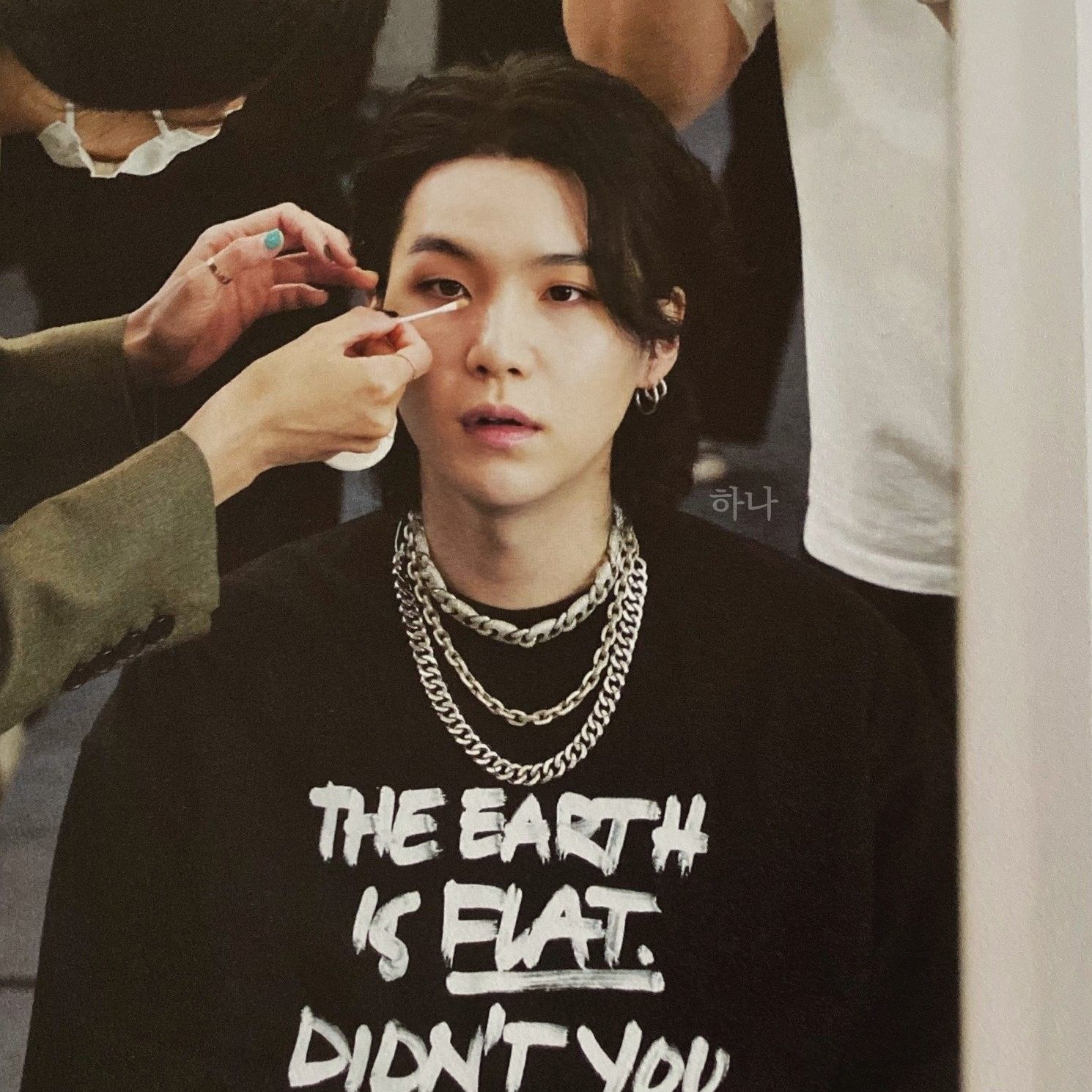 Latest photo of SUGA (BTS)