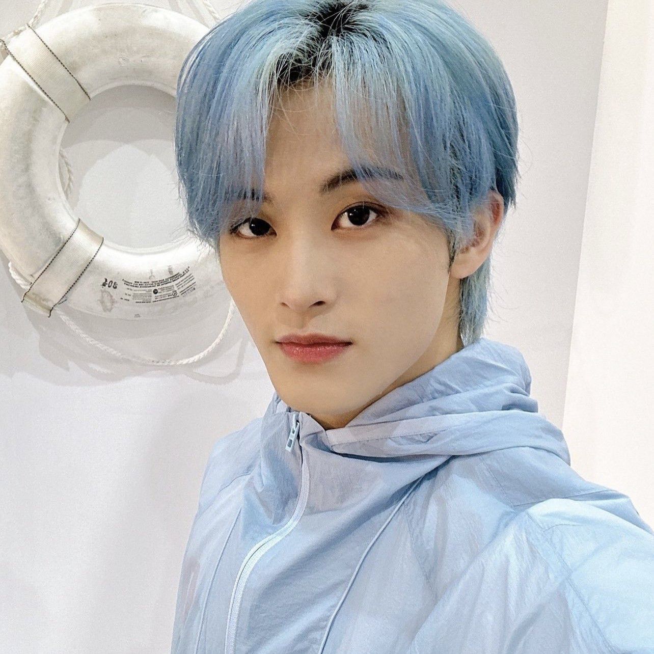 Latest photo of Mark (NCT 127, NCT DREAM)