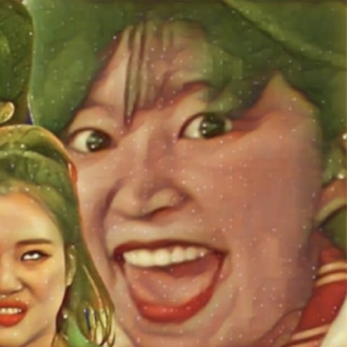 A moment captured by MOMOLAND's fan