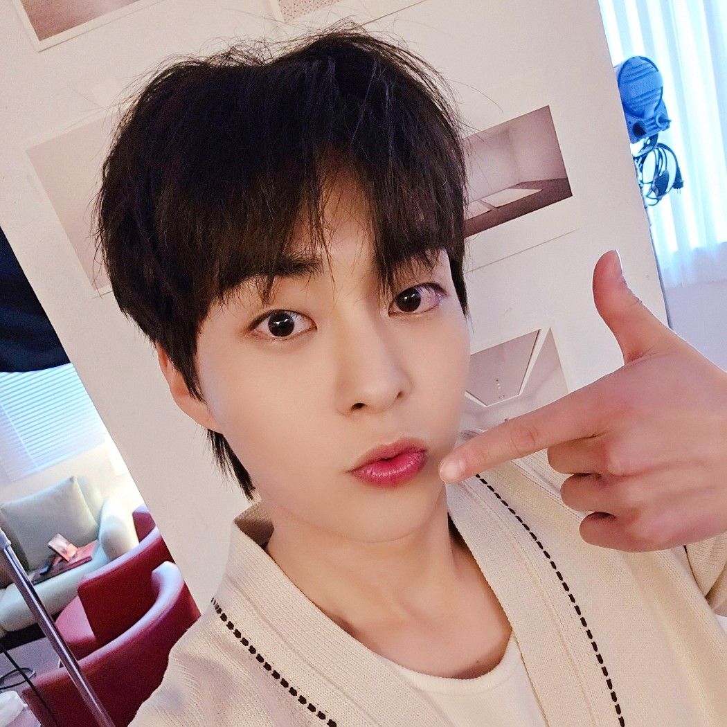 Xiumin (EXO)的最新照片