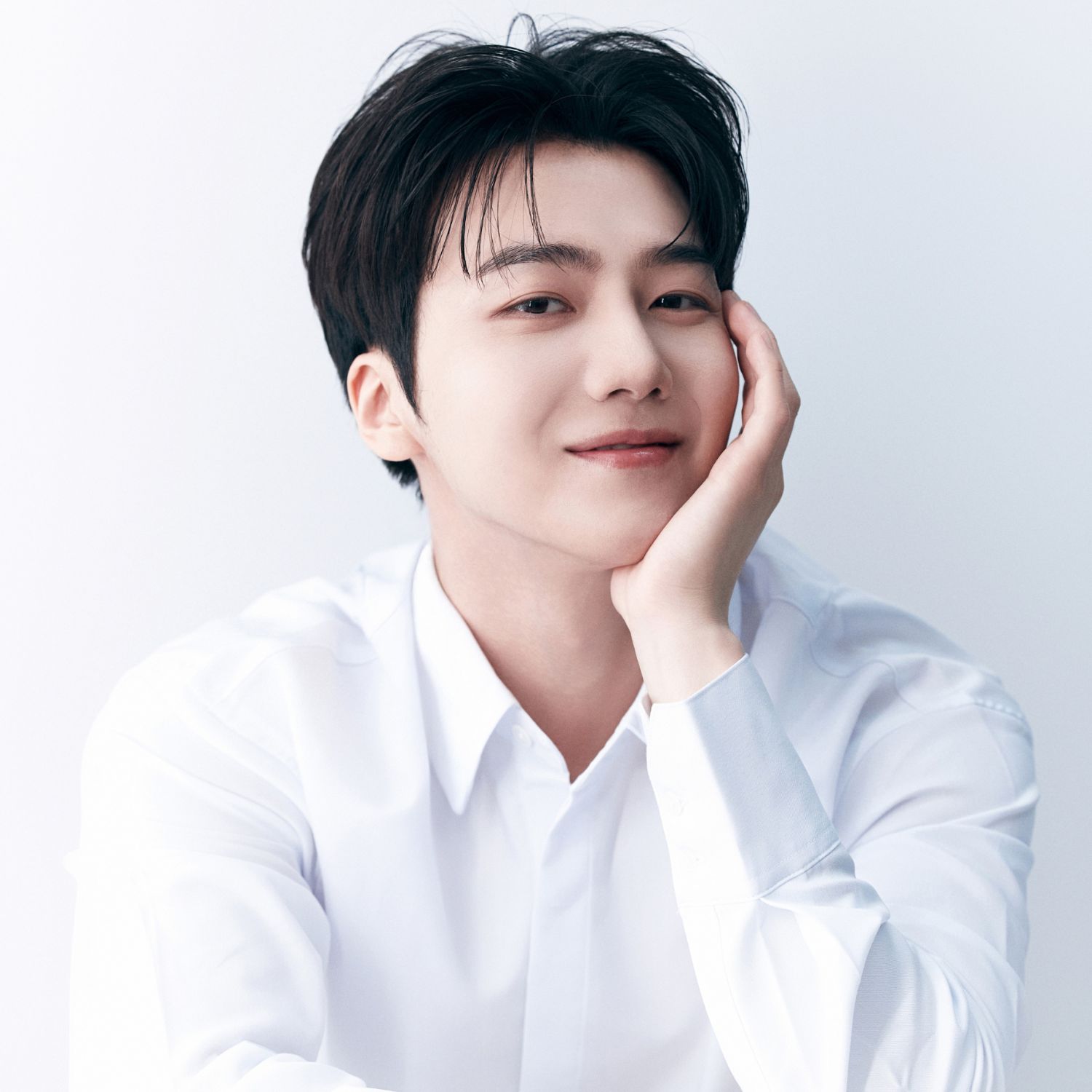 A moment captured by Jinho (PENTAGON)'s fan